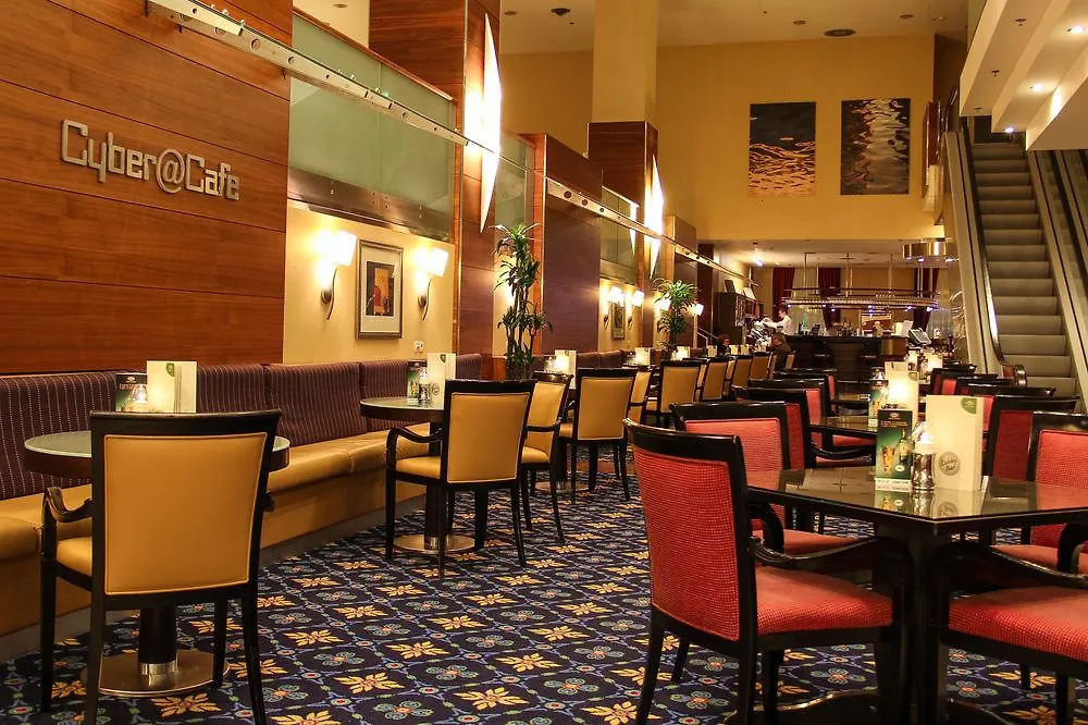 Hotel Courtyard By Marriott Warsaw Airport