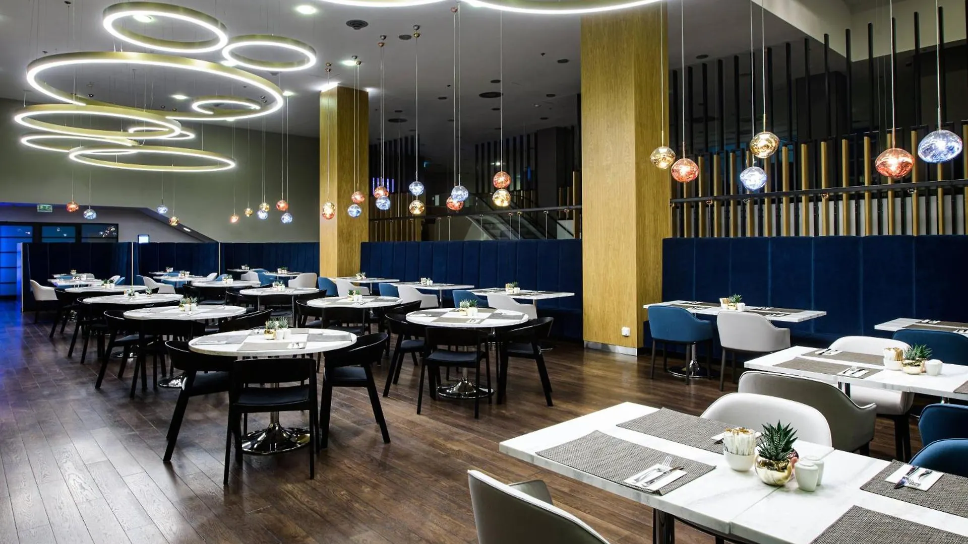 Hotel Courtyard By Marriott Warsaw Airport 4*,  Polonia