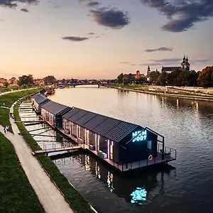 New Port - Premium Floating 4* קרקוב