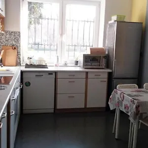 Проживание в семье Mira Rent House
