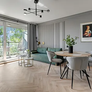 Chmielna Park - Center & Parking By Downtown Апартаменты Гданьск
